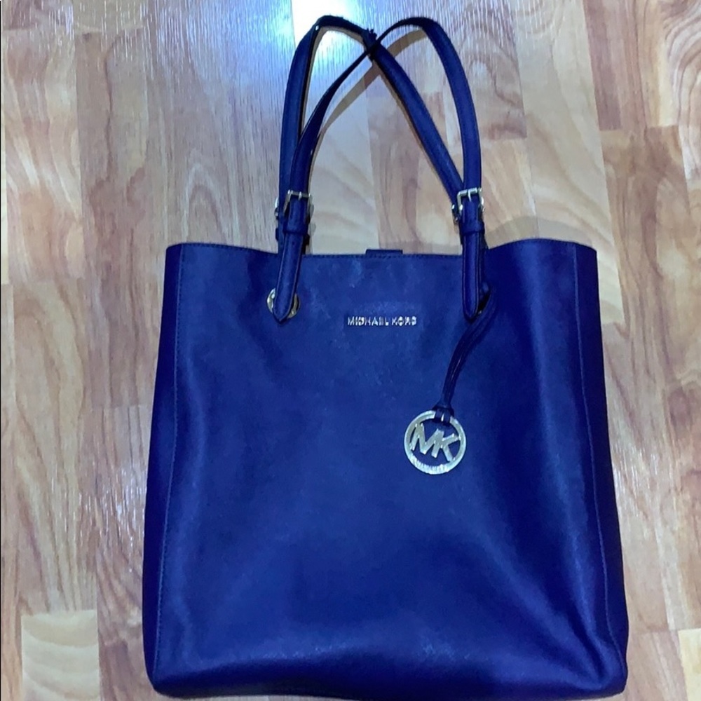 Michael kors tote bag